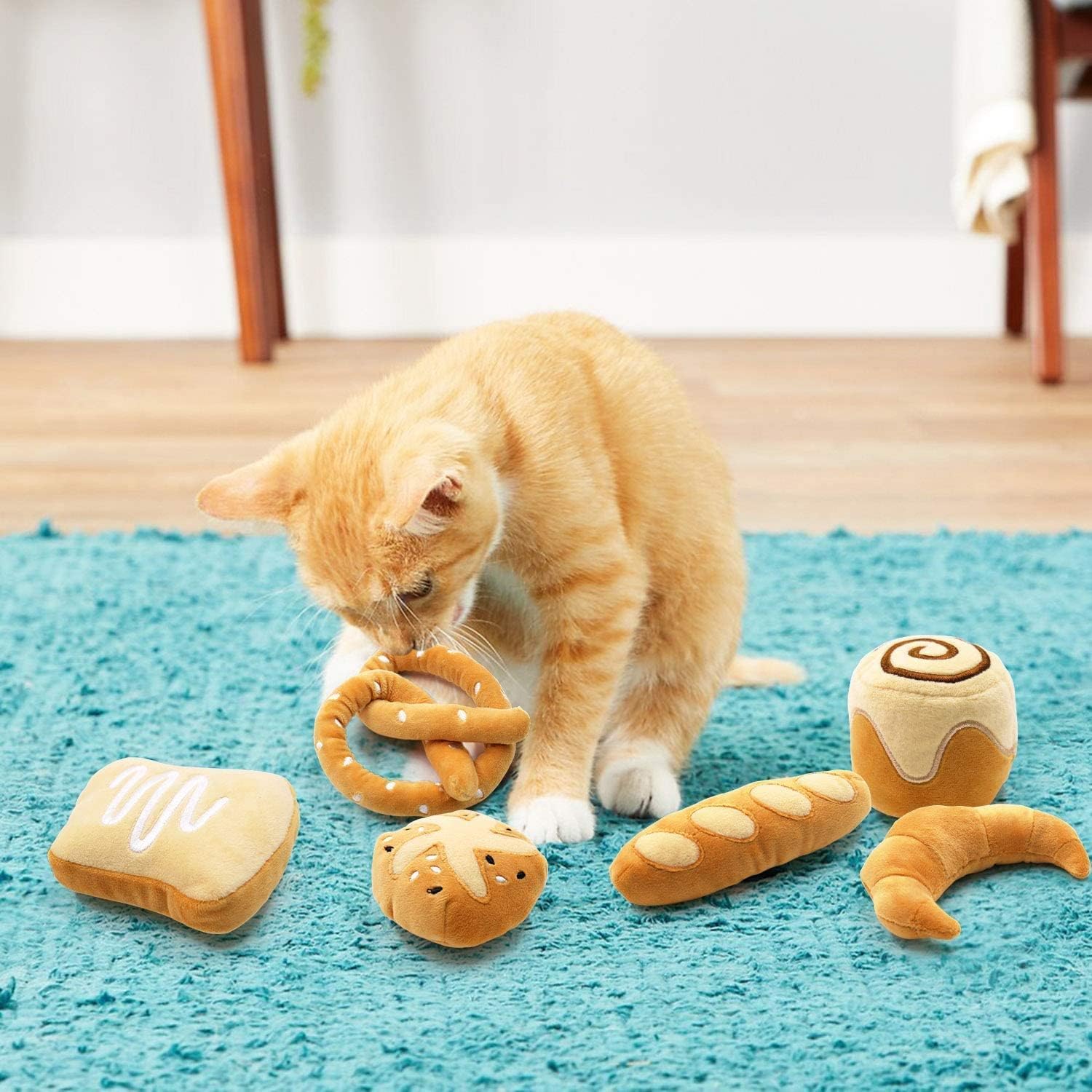 Bread Catnip Toys Cat Toys ﻿